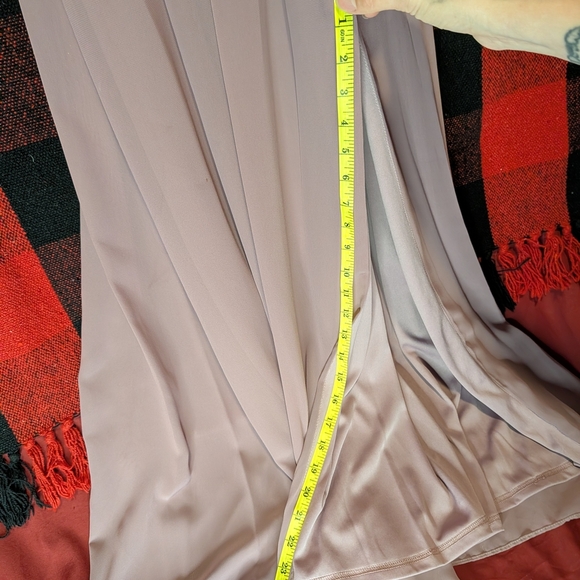 🖤 Elegant Mauve Maxi Dress - Picture 7 of 11